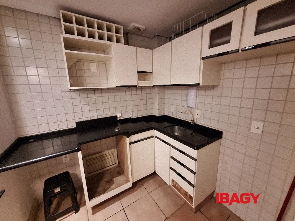 Unfurnished studio 28 m² with 1 bedroom and 1 bath — photo 4