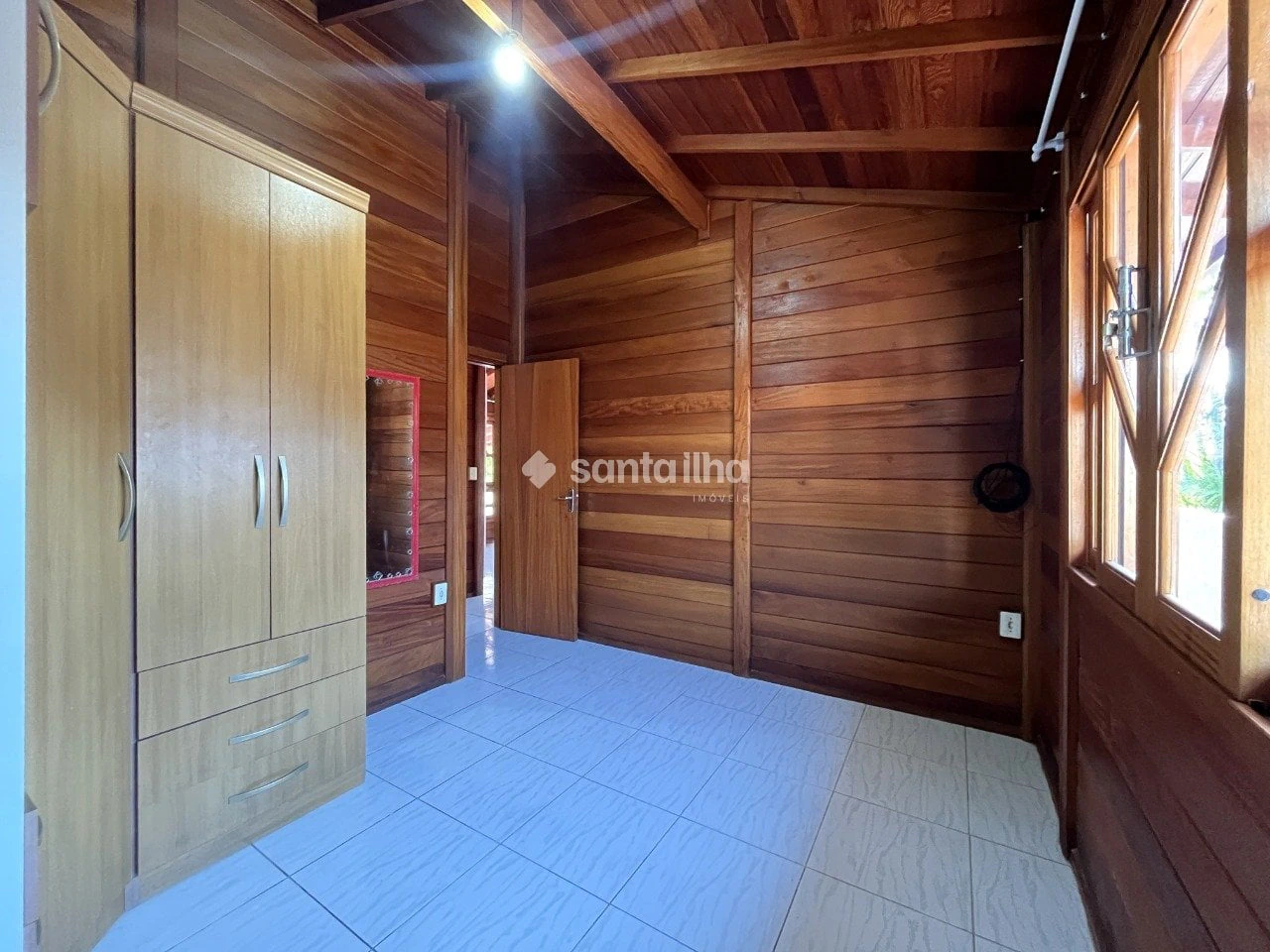 House with 3 bedrooms, 1 en-suite and private garden — photo 13
