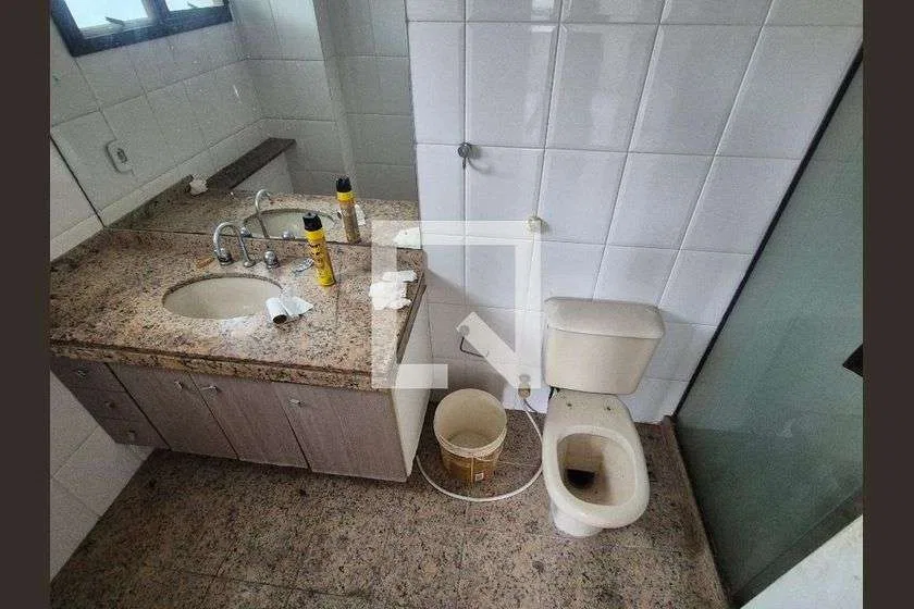 3-bedroom apartment, 1 with its own bathroom, 152 m² — photo 24