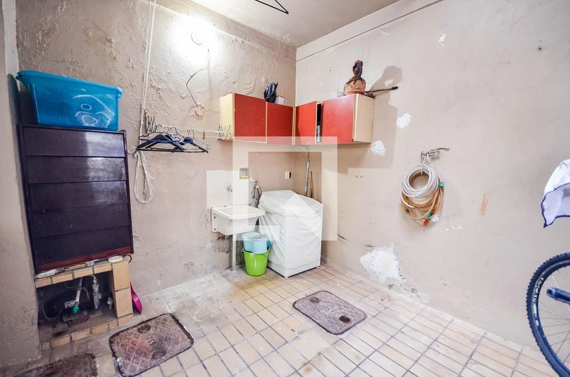Мебльований будинок з 3 спальнями та 1 ванною — photo 23