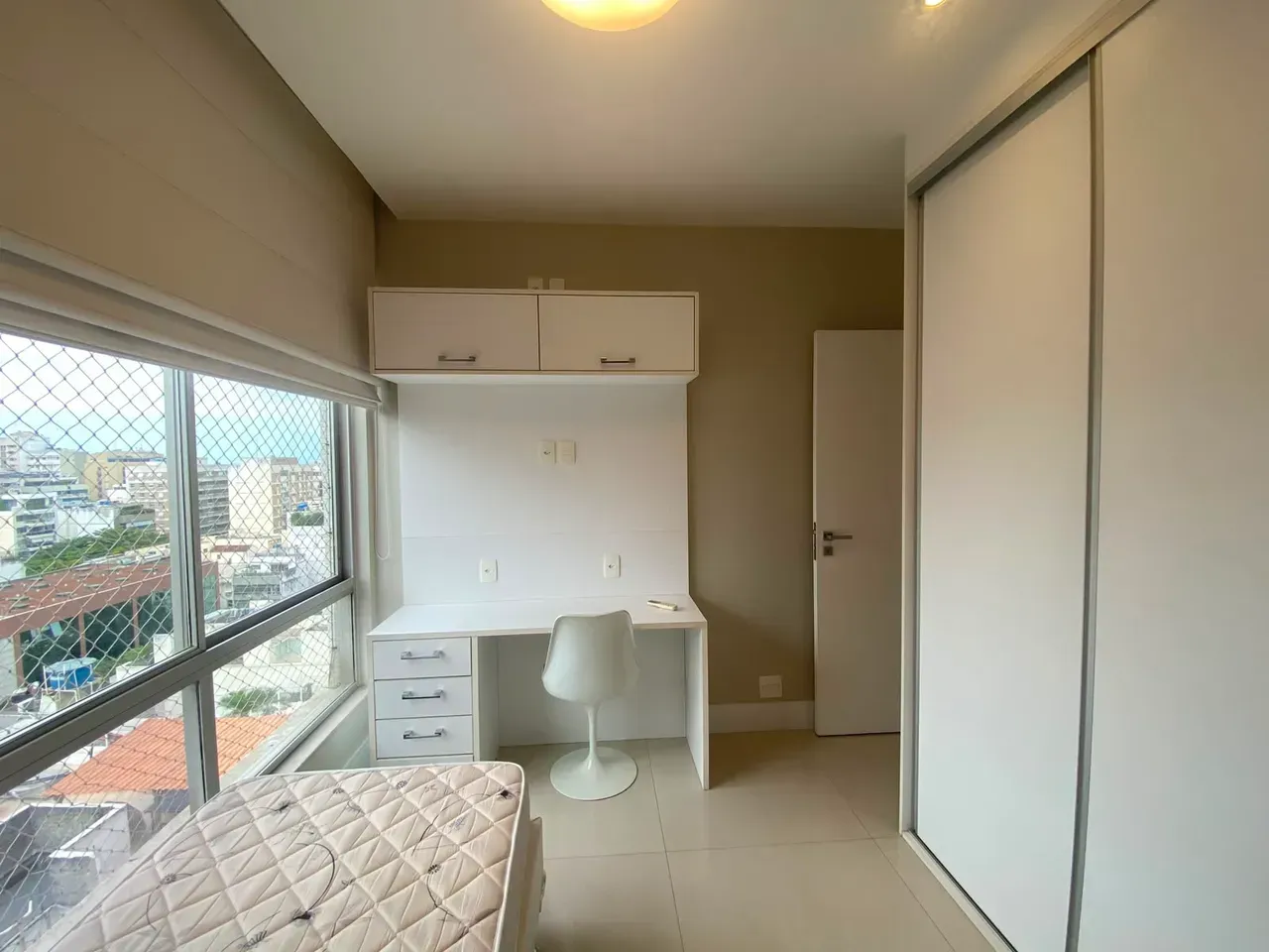 Furnished apartment with closed kitchen and 3 bedrooms — photo 4