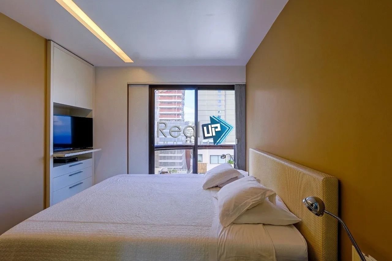 2-bedroom apartment with 2 bathrooms and 1 parking space — photo 3