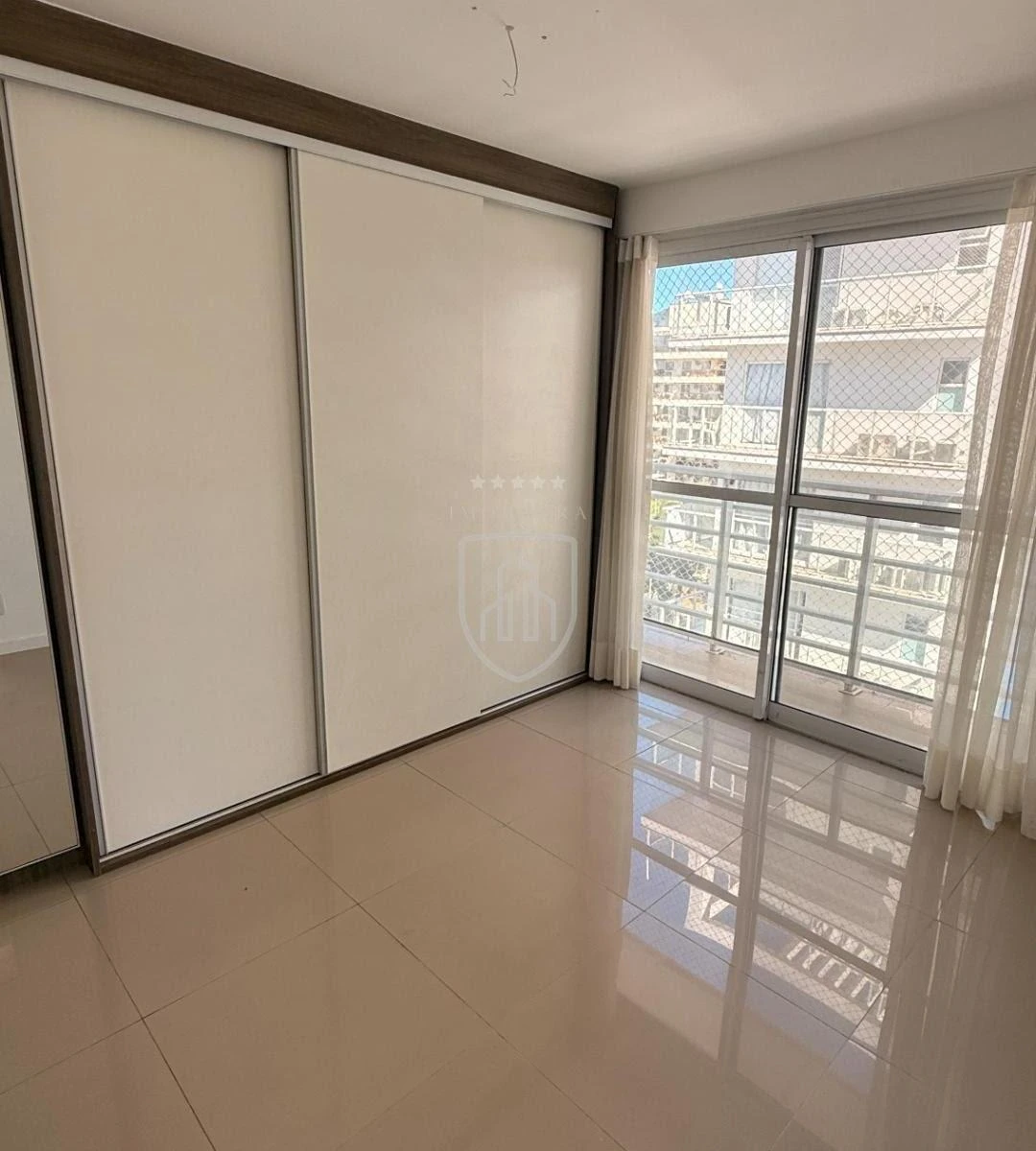 92 m² apartment with 3 bedrooms and 2 parking spots — photo 16