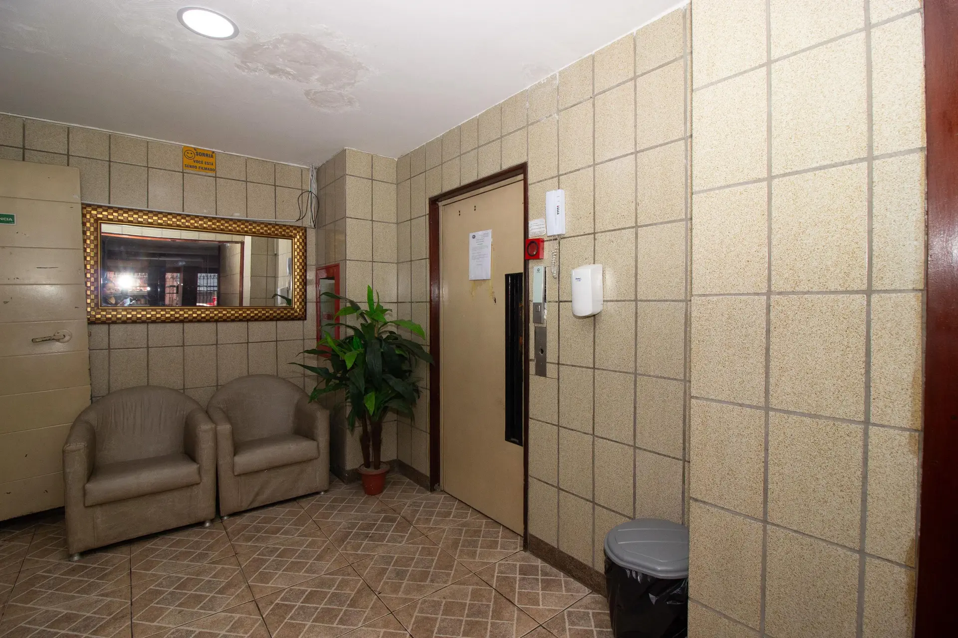 Furnished 2-bedroom apartment with 1 parking space — photo 46