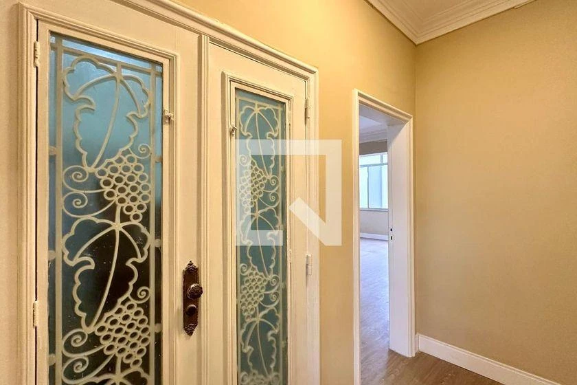 Rental apartment with 3 bedrooms and 3 bathrooms — photo 35