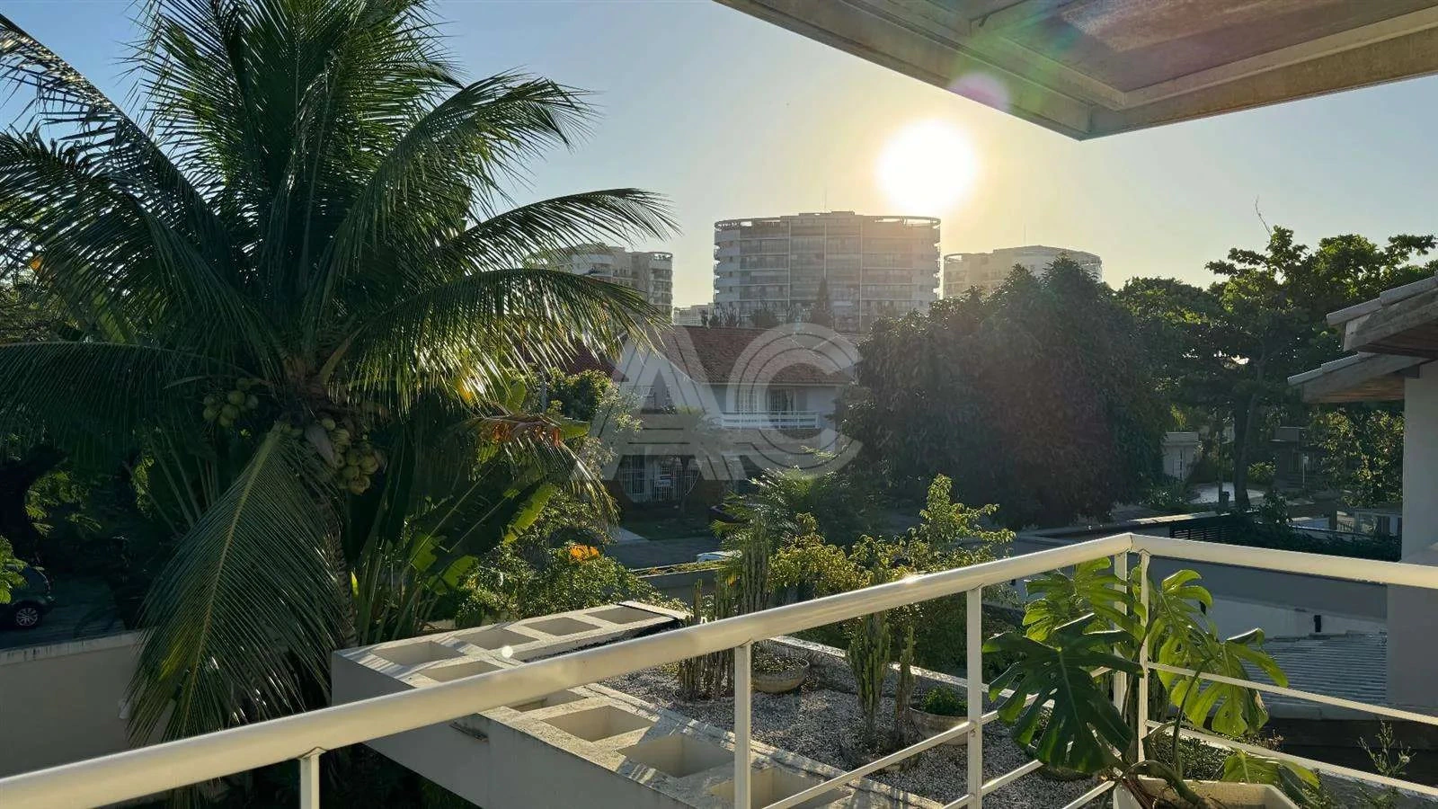 Casa em condomínio com 4 suítes e jardim privativo — photo 25