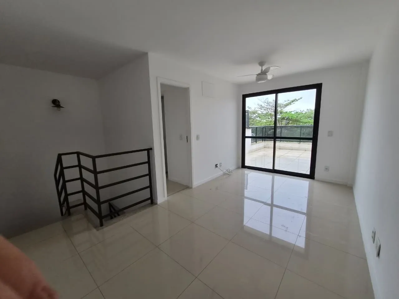 Apartment with 3 bedrooms and 3 bathrooms, balcony and terrace — photo 8