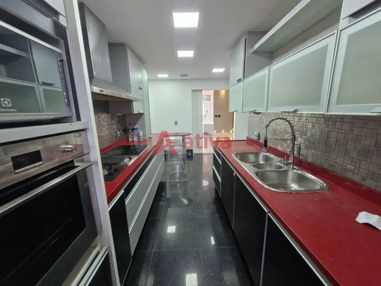Apartamento com cozinha independente e fogão a gás — photo 8