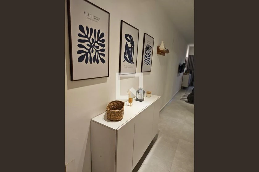 Studio mobiliado de 30 m² com 1 quarto e 1 banheiro — photo 2