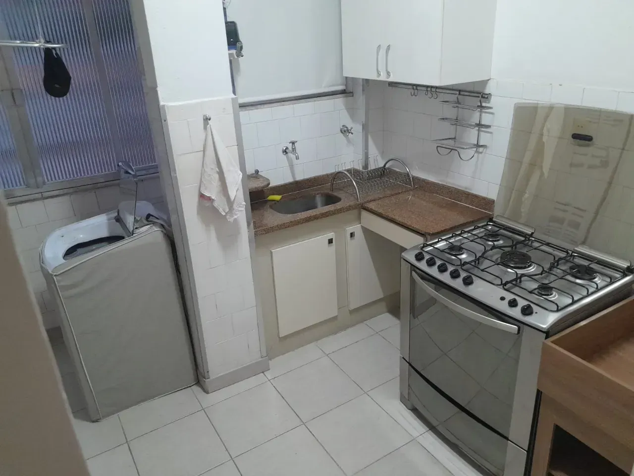 Apartamento amueblado de 2 habitaciones con 1 baño y 67 m² — photo 2