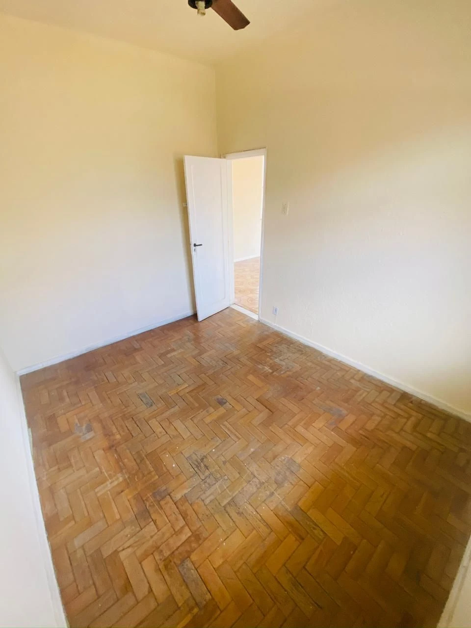 2-bedroom unfurnished apartment with 1 bathroom — photo 14