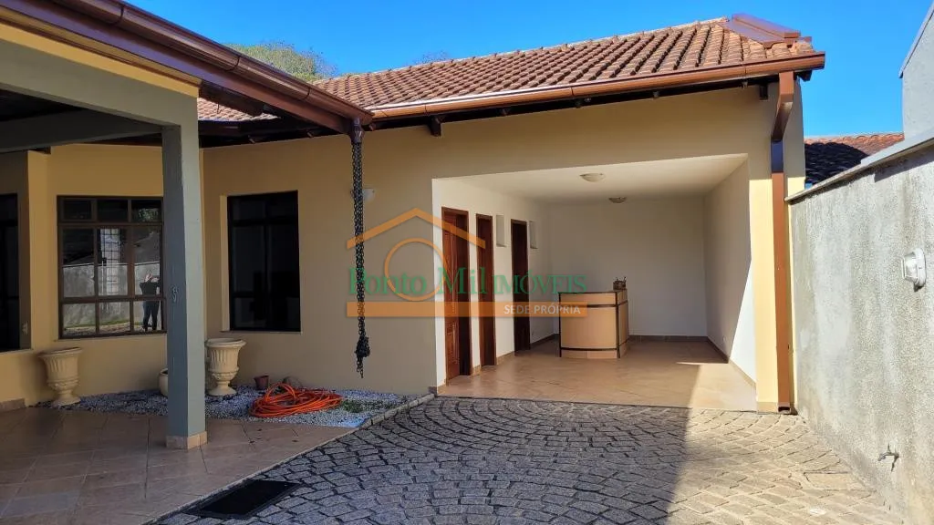 House with 3 bedrooms, 330 m² and 2 parking spaces — photo 54