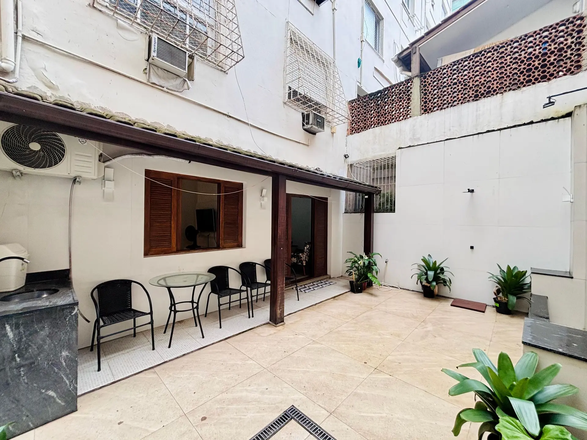 Furnished 2-bedroom, 75 m² apartment in Rio de Janeiro — photo 10
