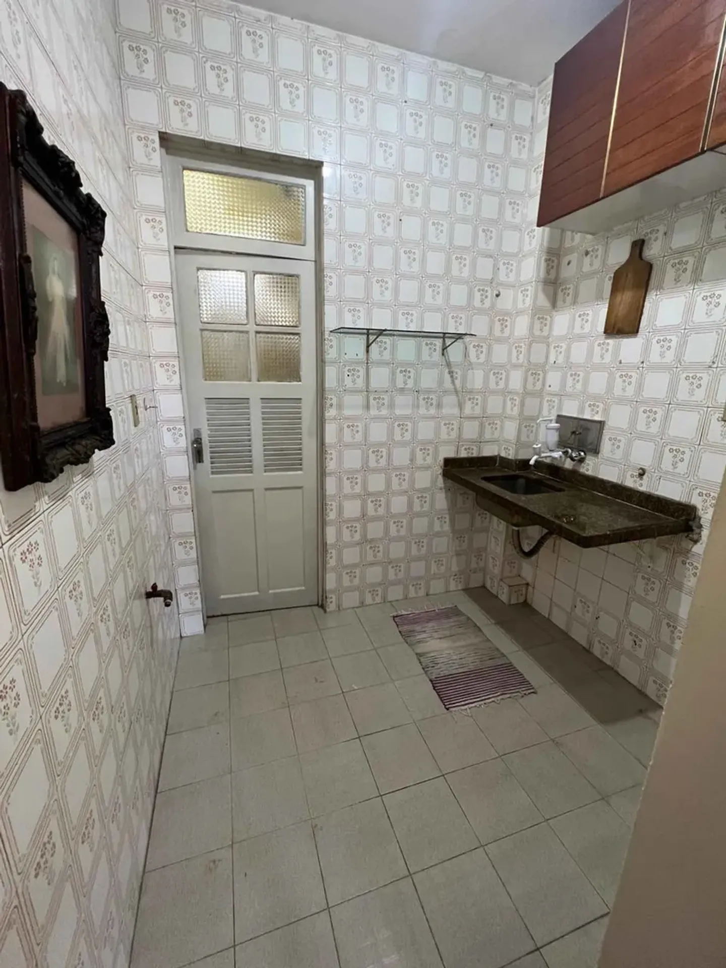 Квартира з 2 спальнями та дерев'яною підлогою або ламінатом — photo 26