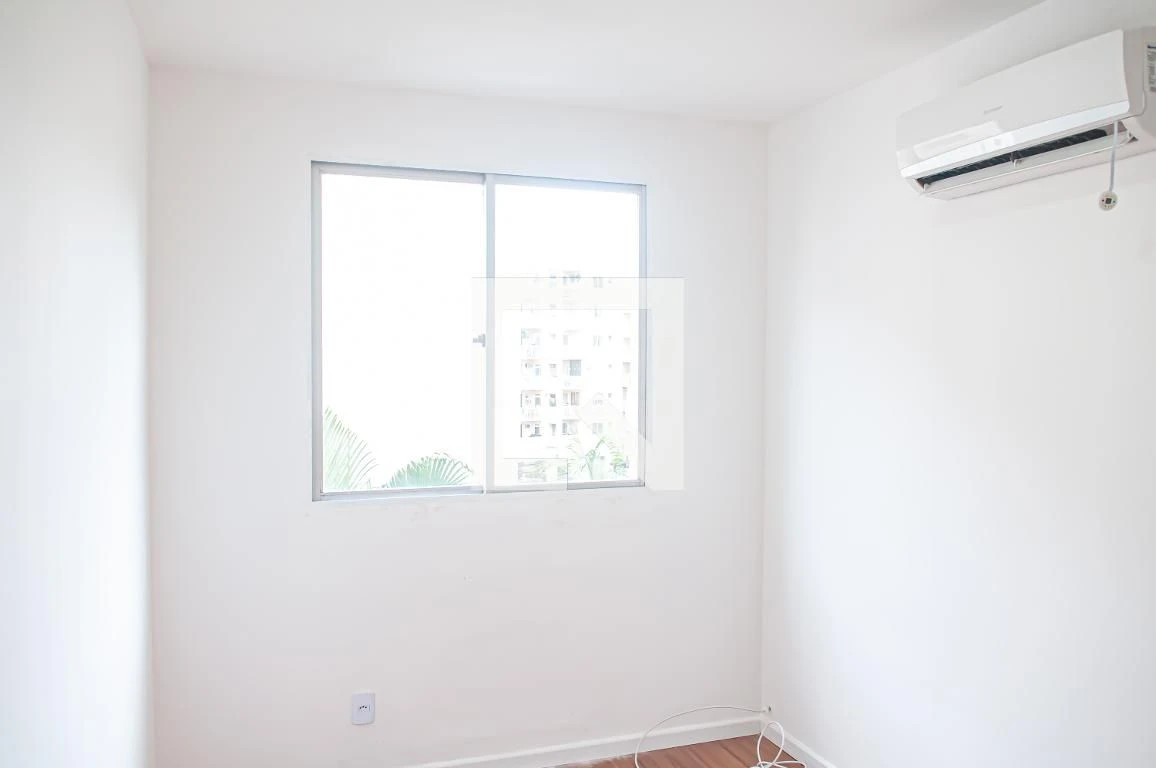 2-bedroom apartment with no parking and private BBQ — photo 9
