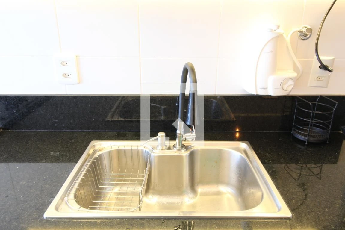 Собственный бассейн и 2 спальни: квартира 64 м² — photo 66