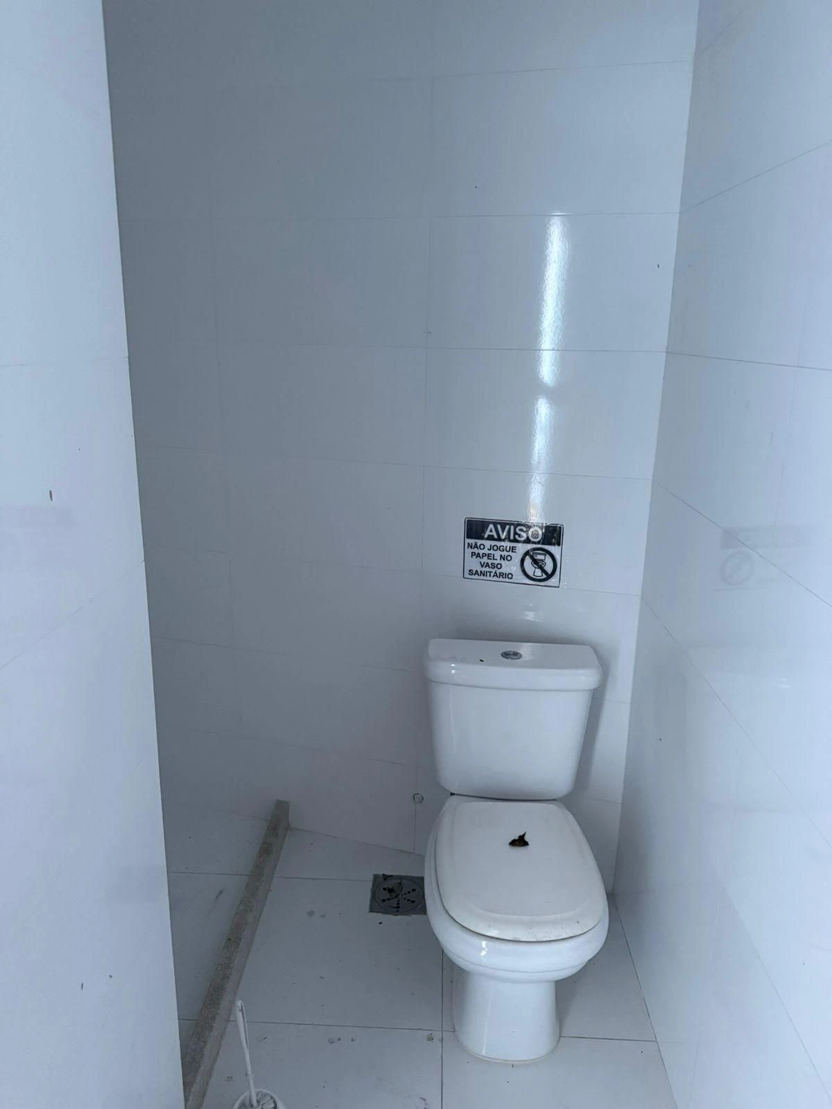 Unfurnished house with 3 en-suite bedrooms and 5 baths