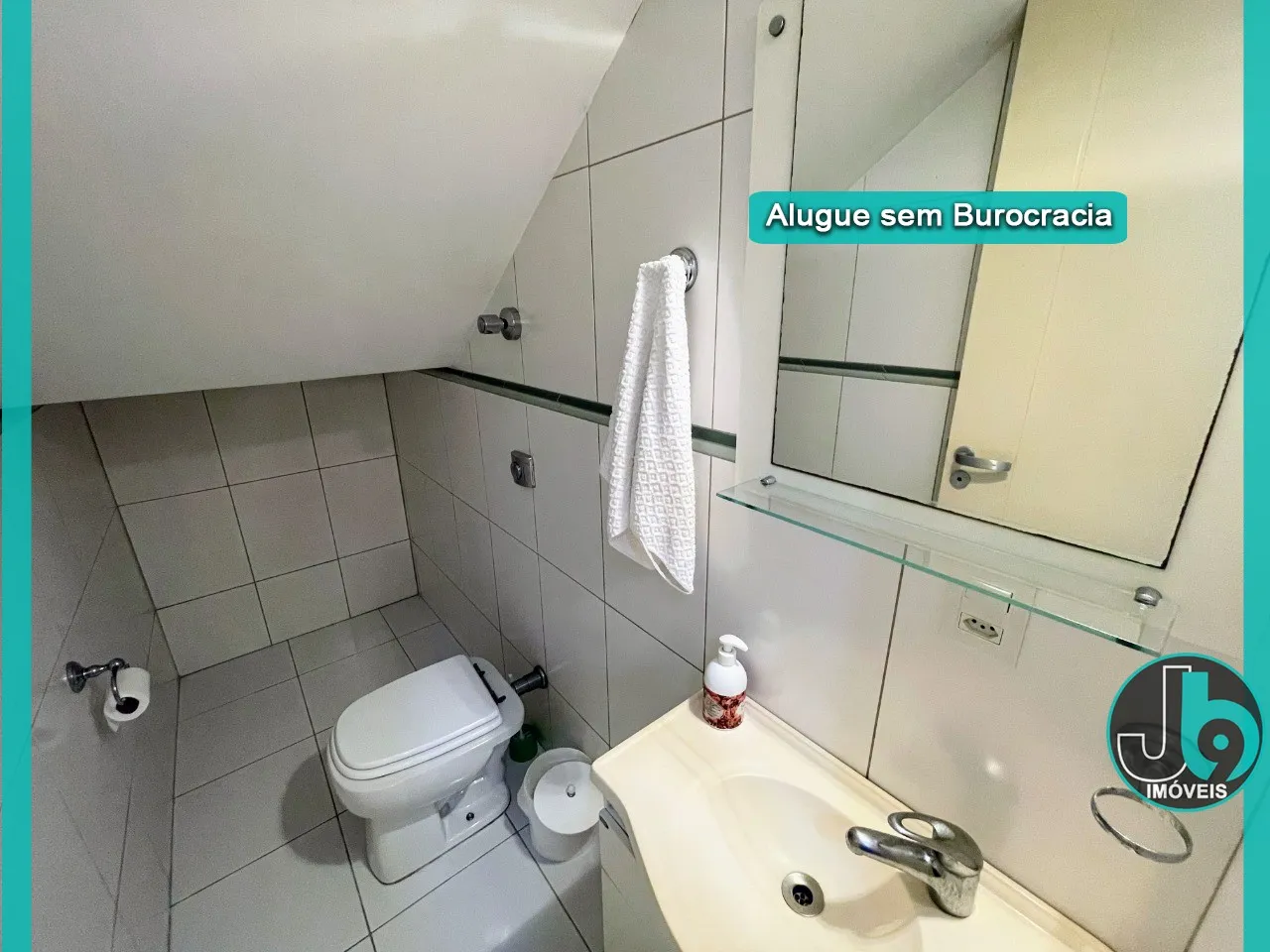 360 m² townhouse with 3 en-suite bedrooms and parking — photo 13