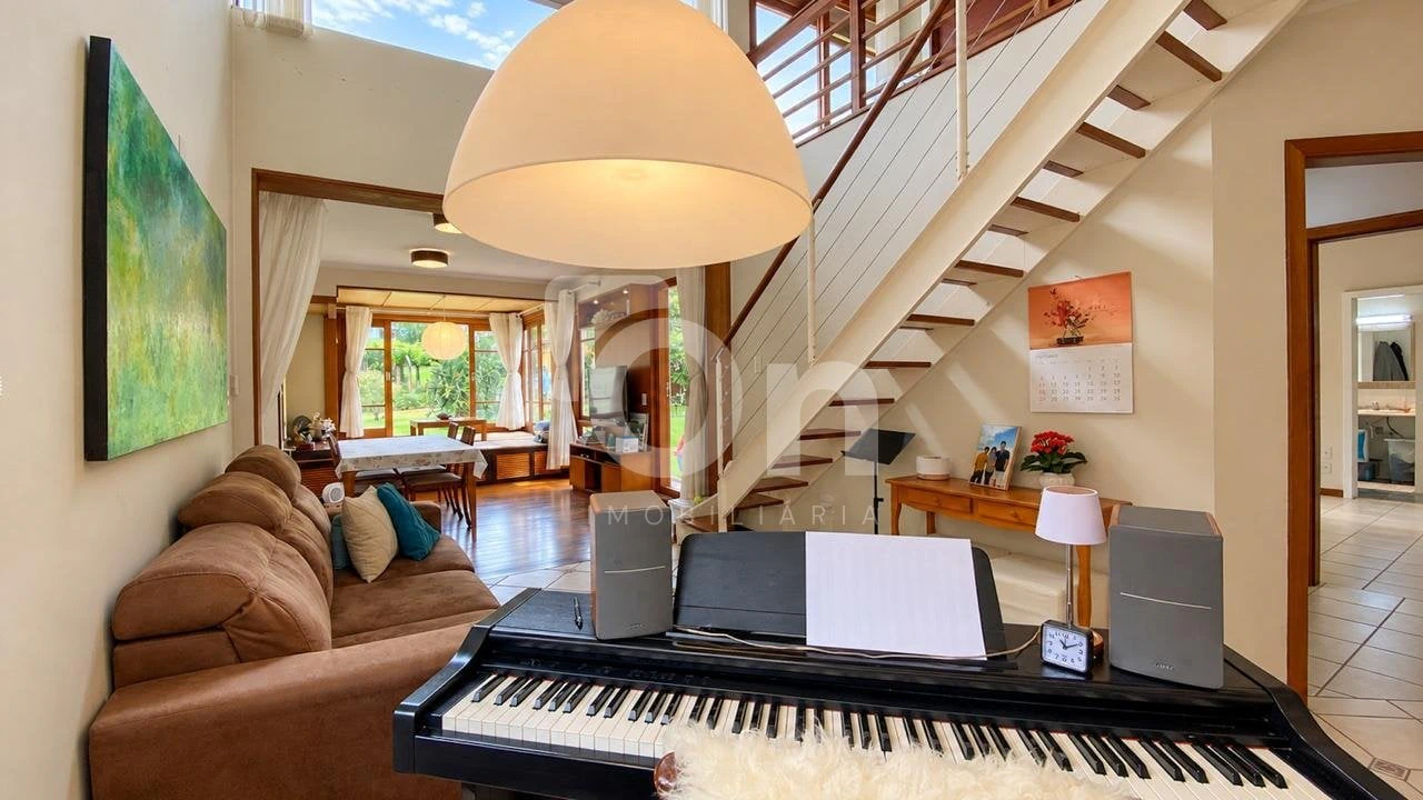 Furnished house, 238 m², with a dishwasher — photo 23