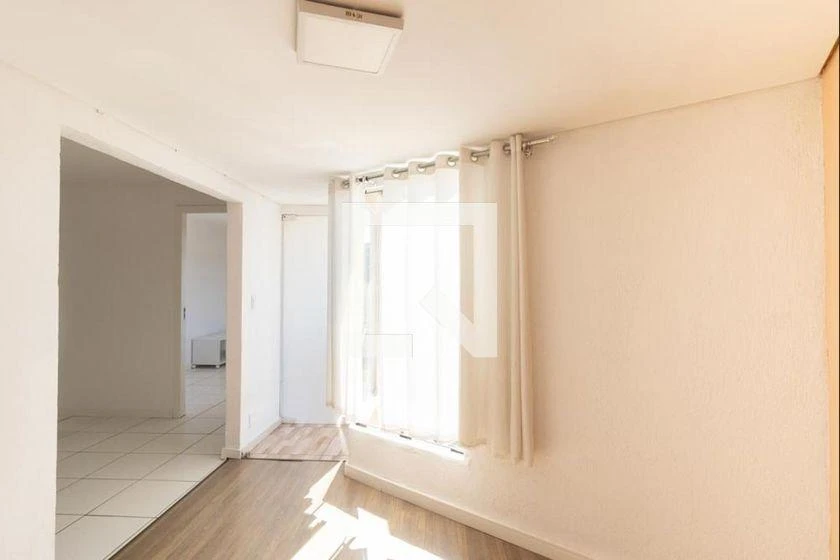 2-bedroom apartment with a washing machine in Curitiba — photo 29