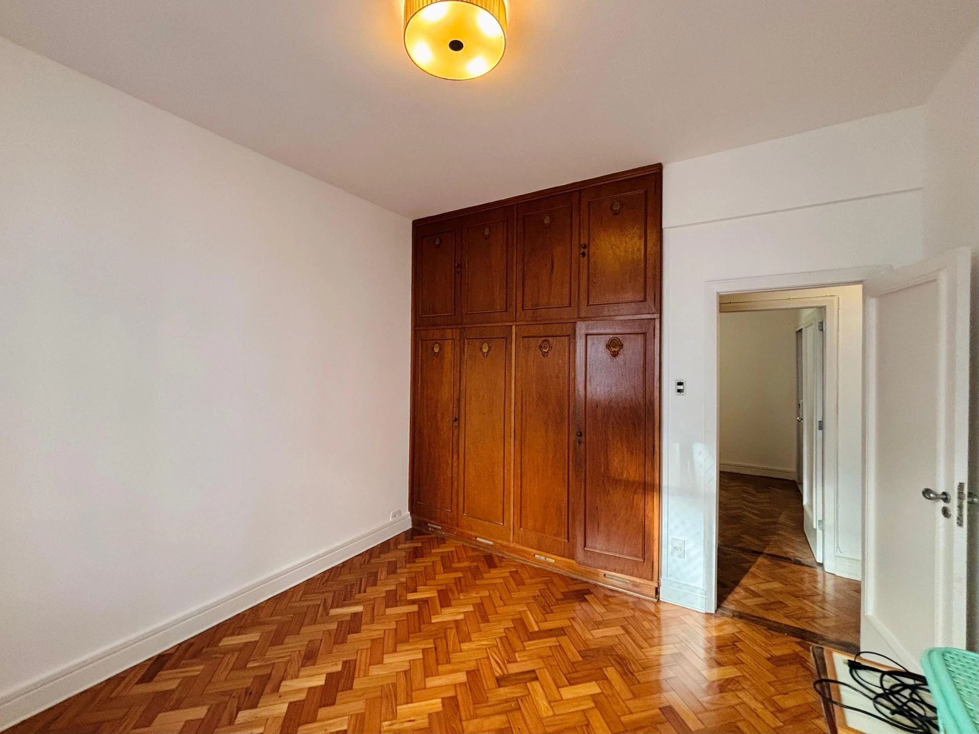 Apartamento mobiliado com 3 quartos e 2 banheiros — photo 7