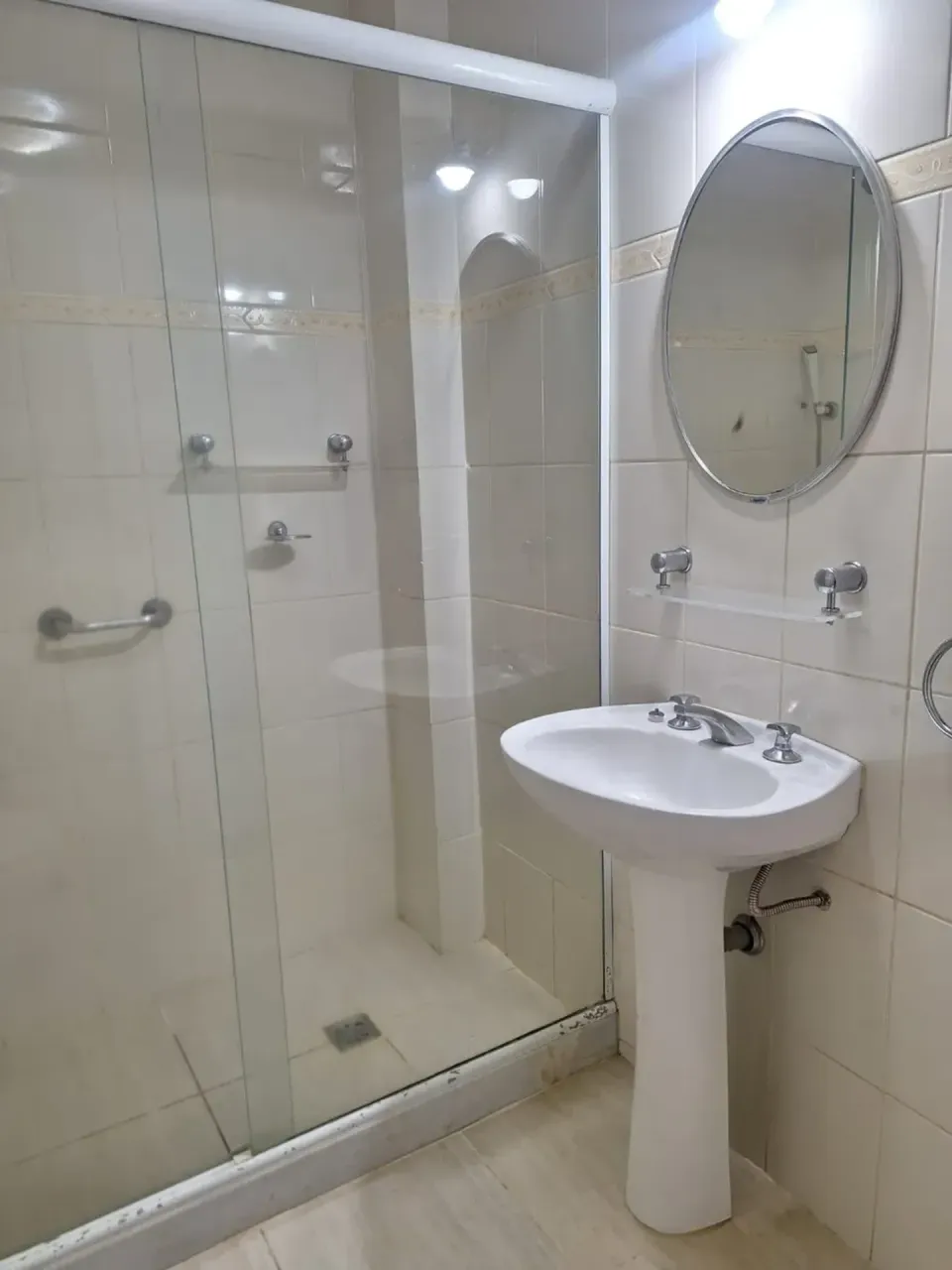 Apartamento de 1 quarto com 2 banheiros e 1 vaga — photo 12