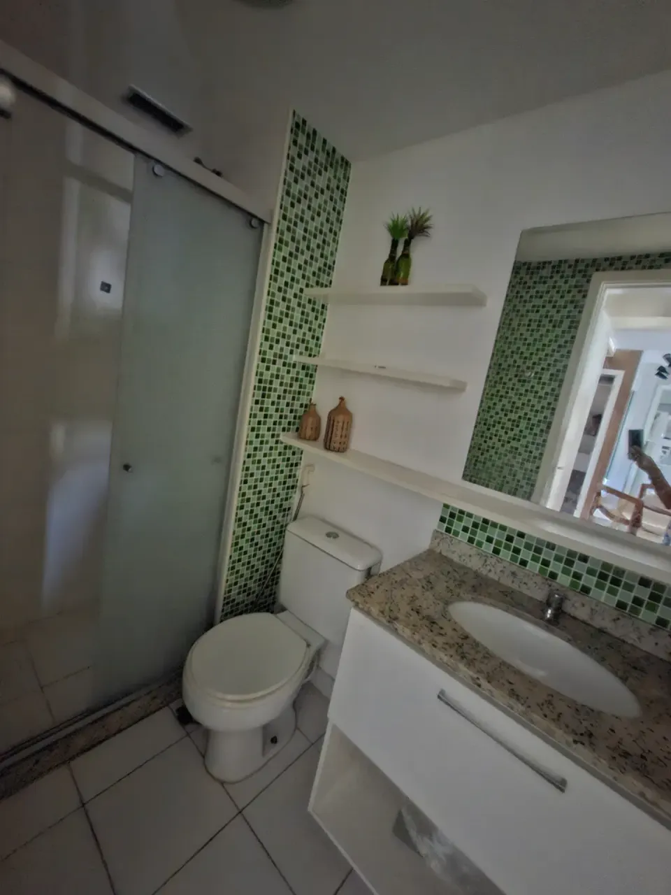 Apartamento mobiliado com 2 quartos e 3 banheiros — photo 9