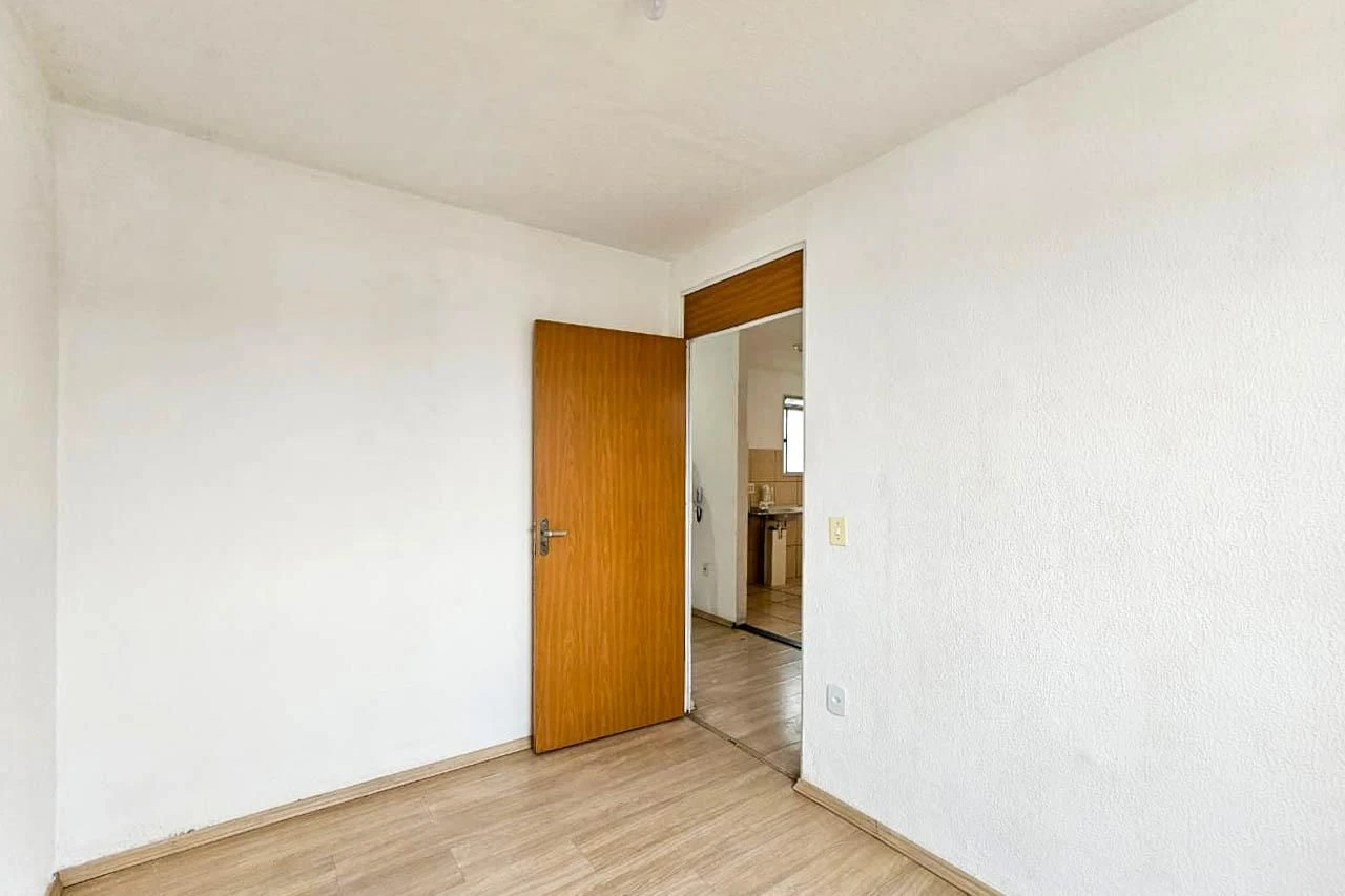 2-bedroom apartment in a building with a pool — photo 34