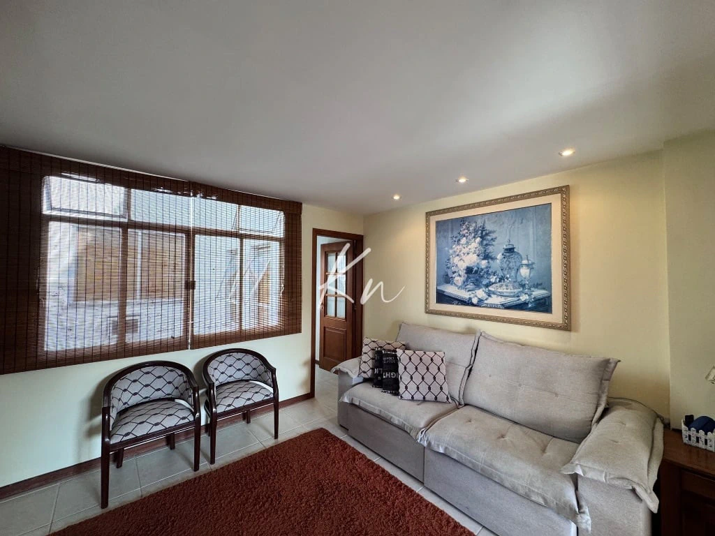 Furnished apartment, 254 m², with a grill on the balcony — photo 8