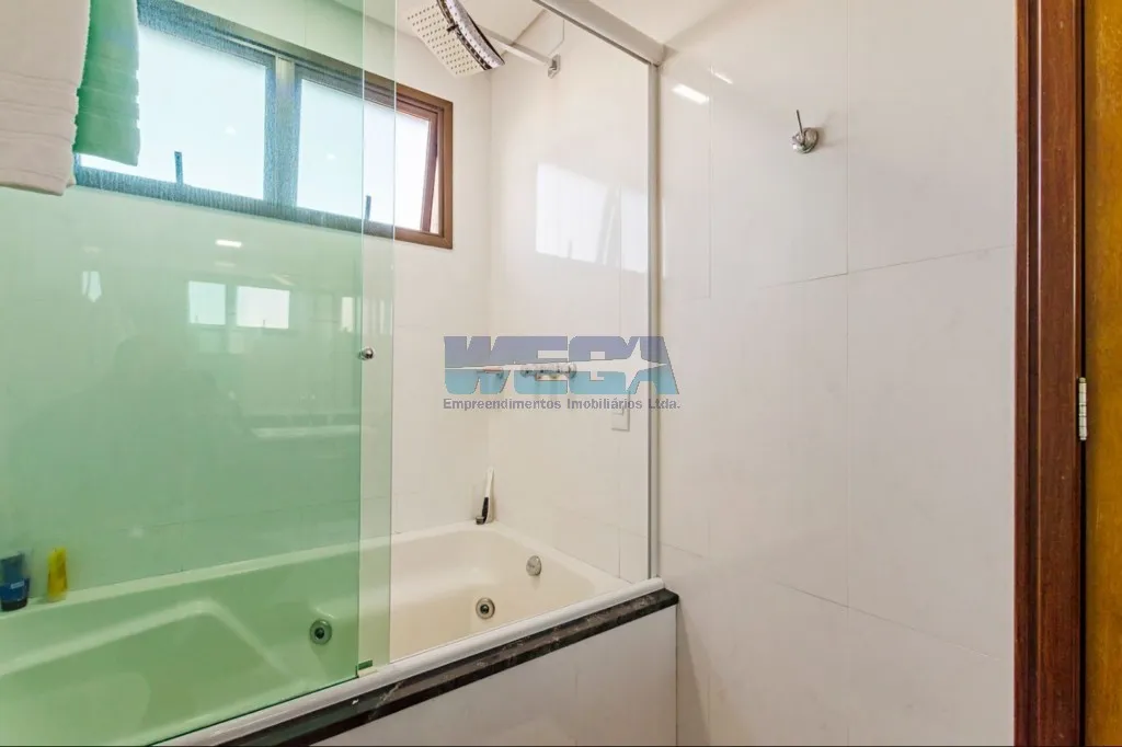 Apartamento mobiliado com 3 quartos e 149,42 m² — photo 26