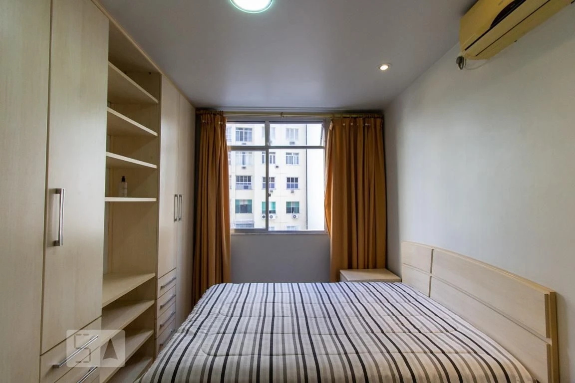 Furnished 1-bedroom apartment with a laundry area — photo 3