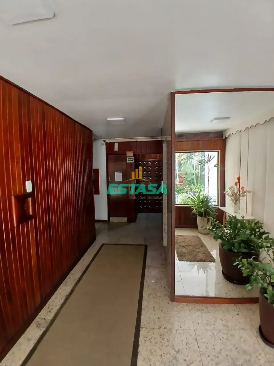 Unfurnished rental apartment with 2 bedrooms — photo 18