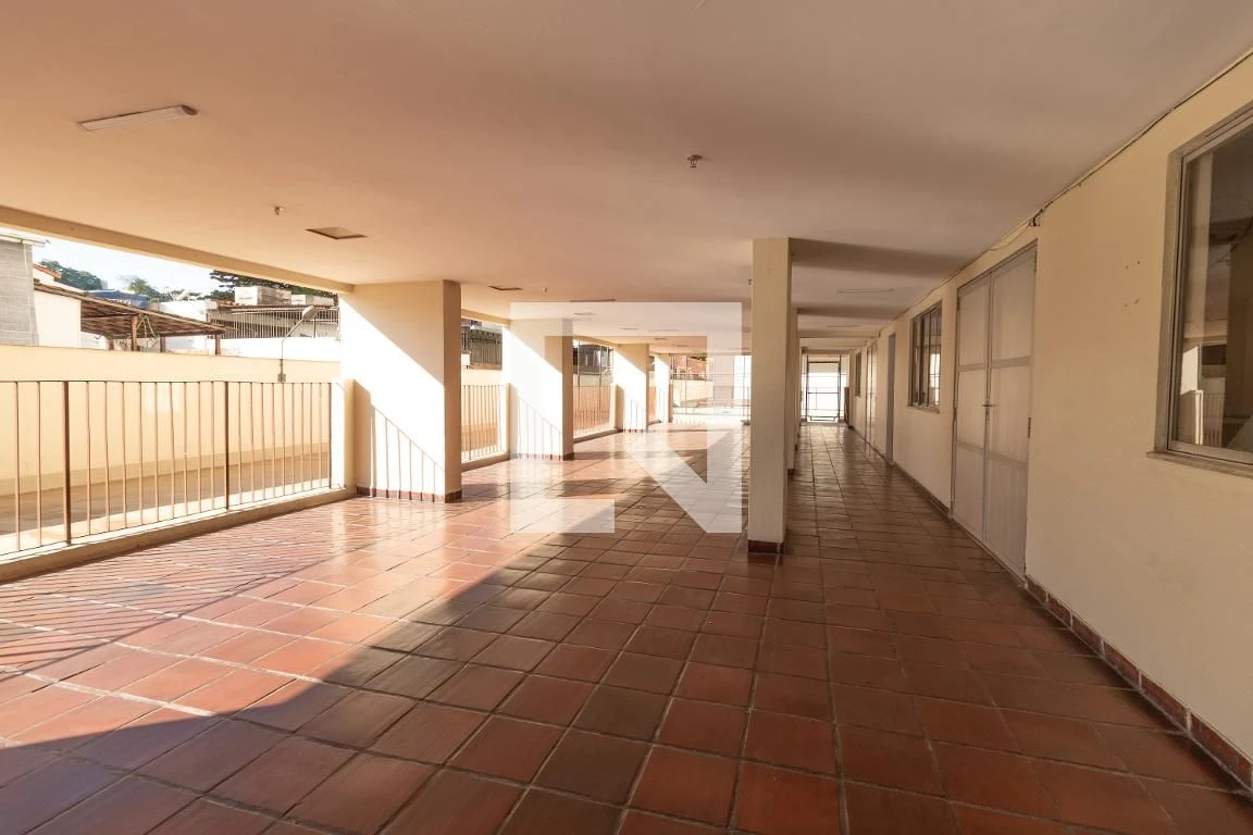 3-bedroom apartment in a building with a gym — photo 41