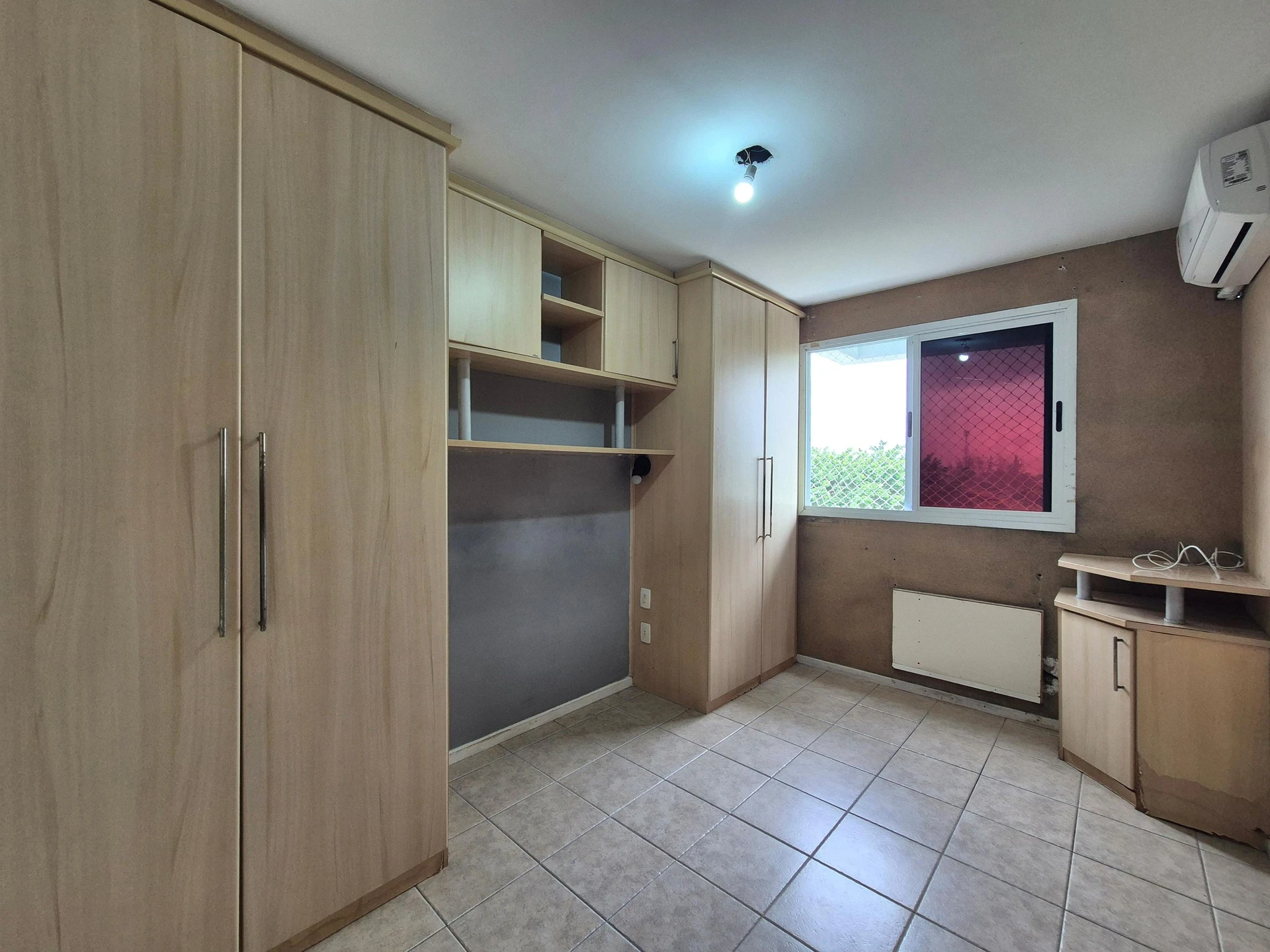 2-bedroom apartment with open-plan kitchen — photo 13