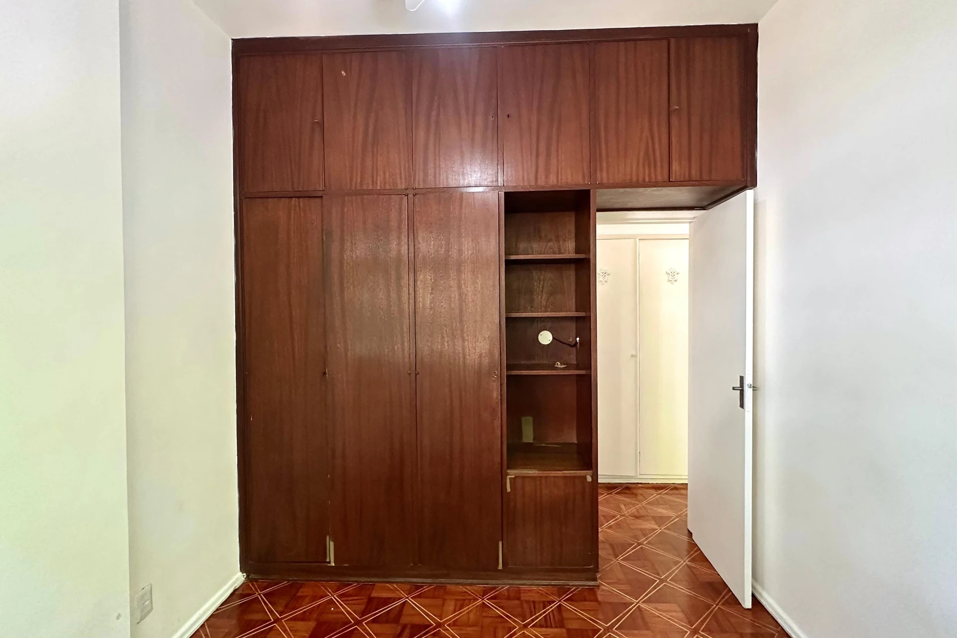 3-bedroom apartment, 58 m² — photo 11