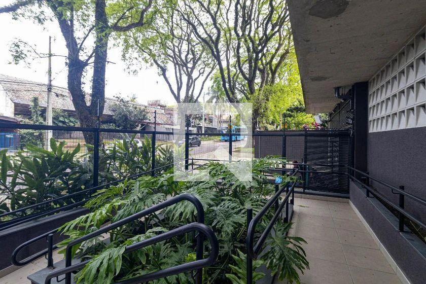 Apartamento mobiliado de 2 quartos com varanda envidraçada — photo 2