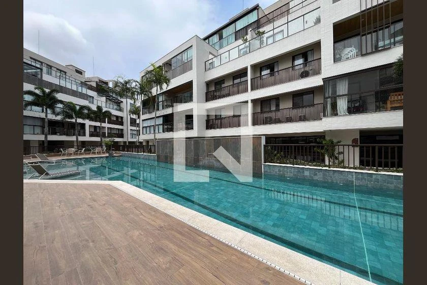 Furnished apartment, 86 m², with a glass-enclosed balcony — photo 44