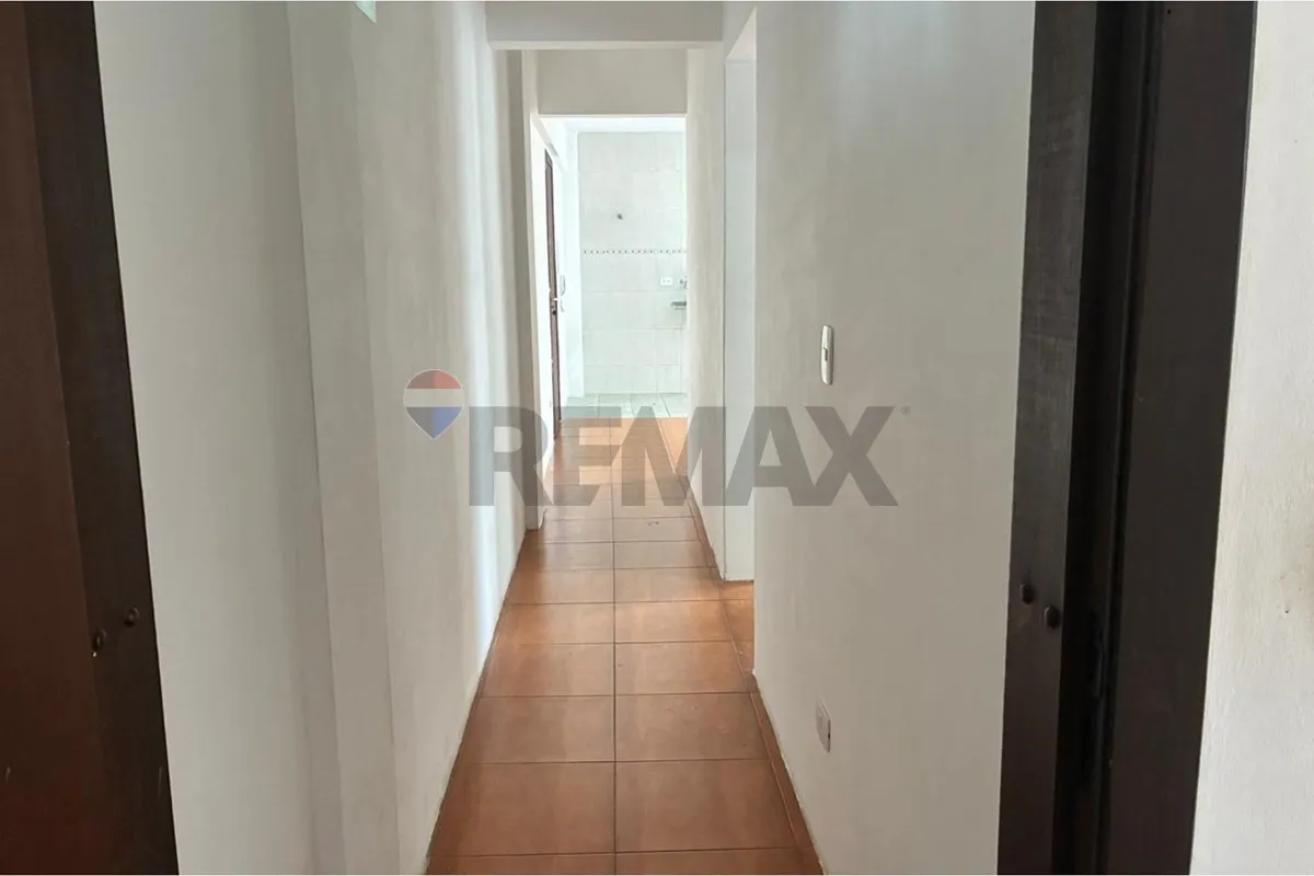 3-bedroom apartment, 1 with its own bathroom, 48 m² — photo 12