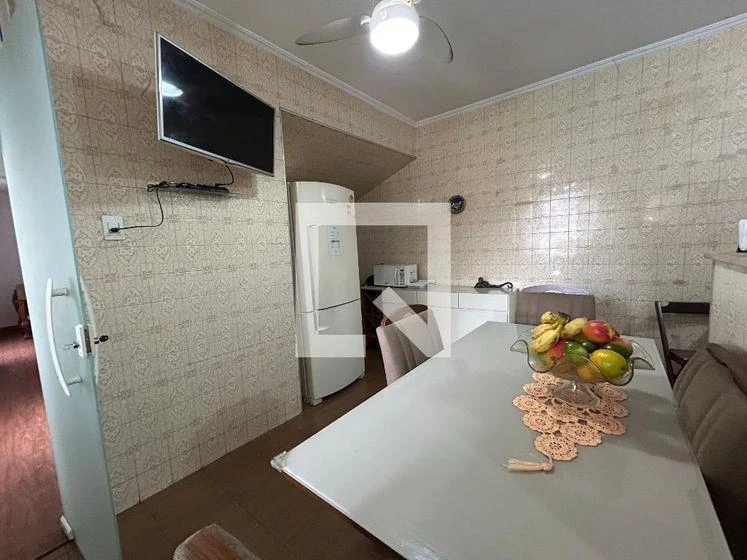 270 m² house with a glass-enclosed balcony and a dryer — photo 29