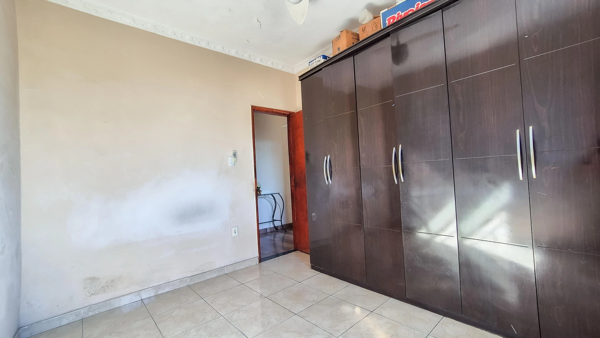 Furnished 2-bedroom apartment with 1 bathroom — photo 19
