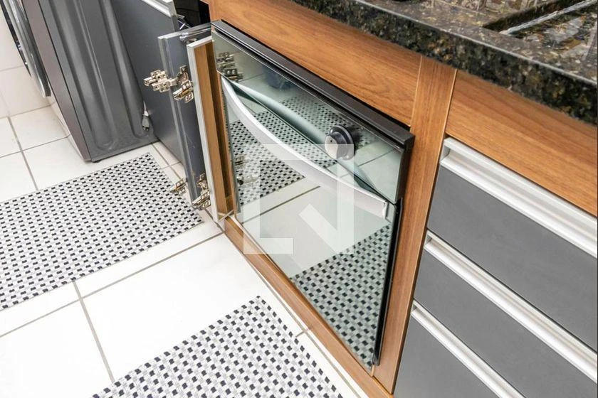 Furnished 2-bedroom apartment with 45 m² and balcony — photo 35
