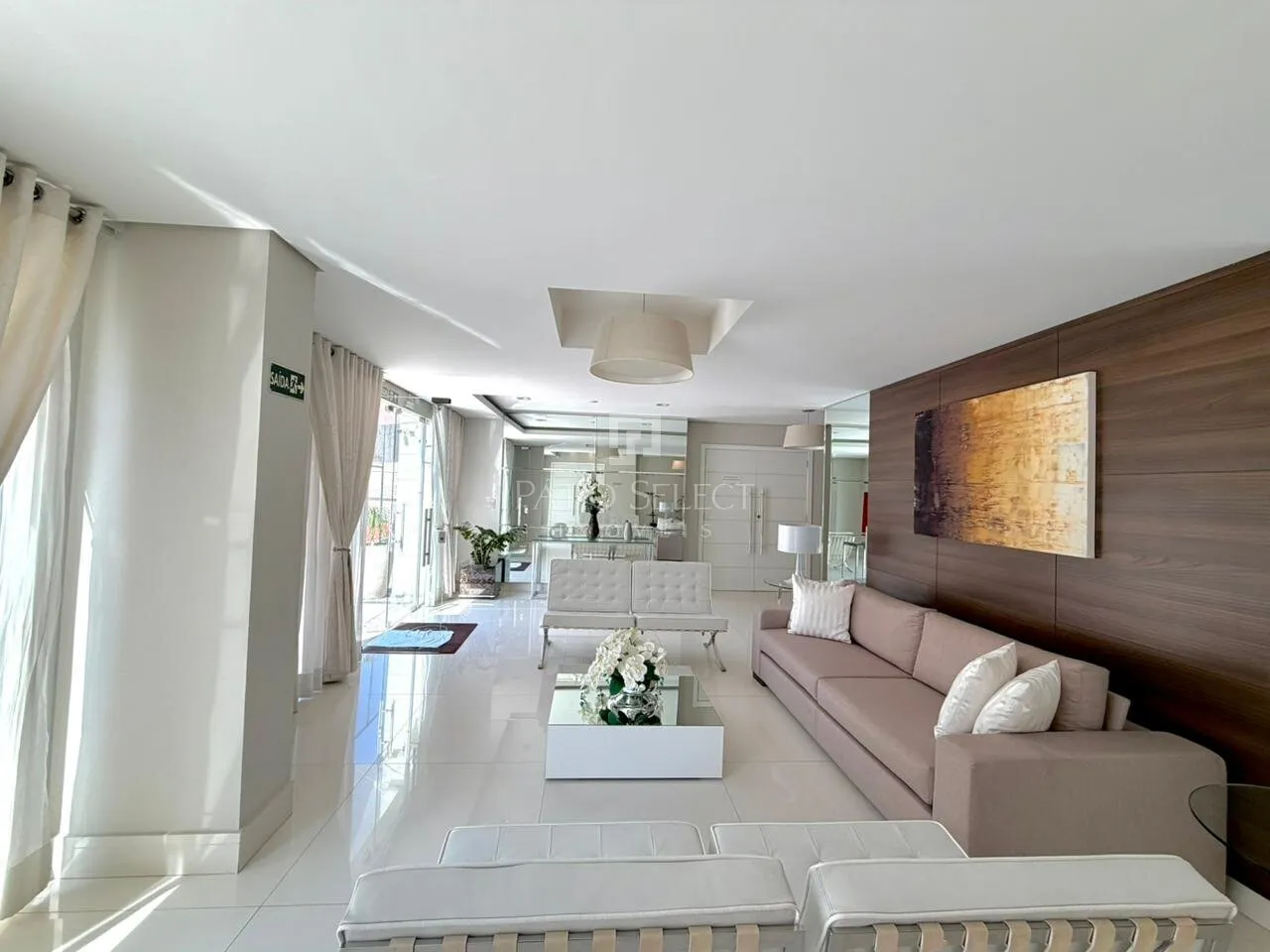 3-bedroom apartment with a washing machine in Curitiba