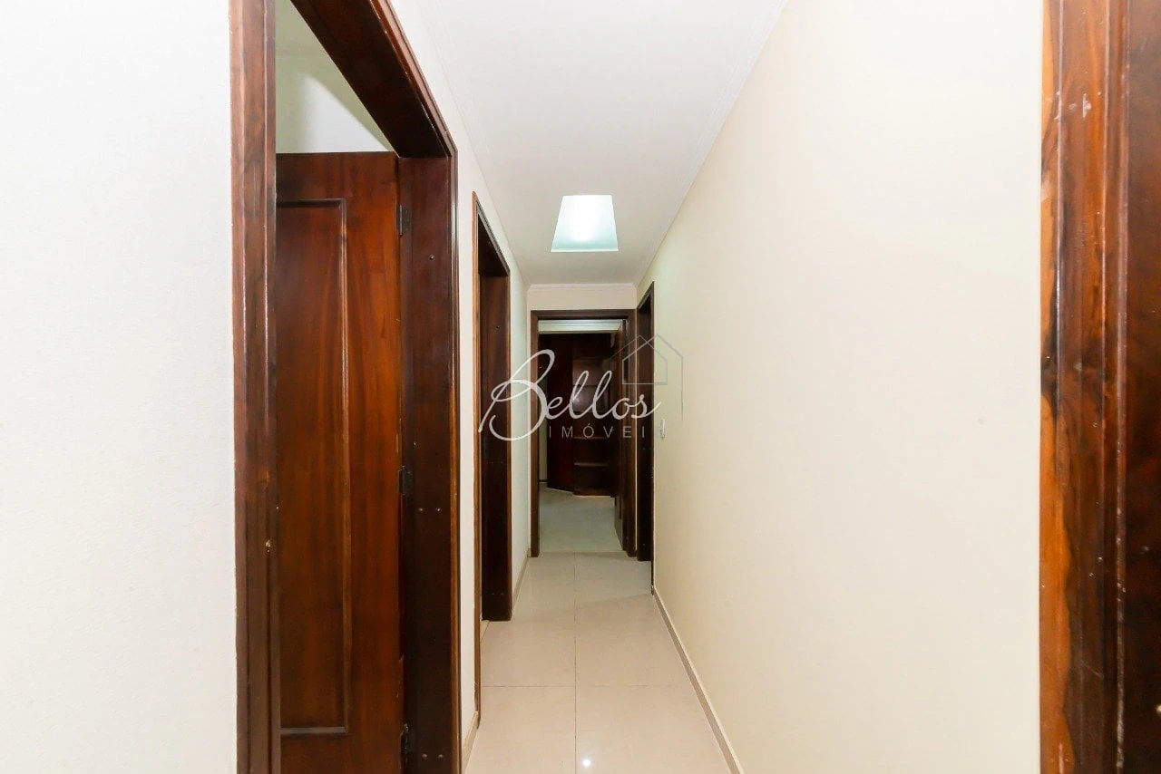 3-bedroom apartment with a bathtub — photo 27
