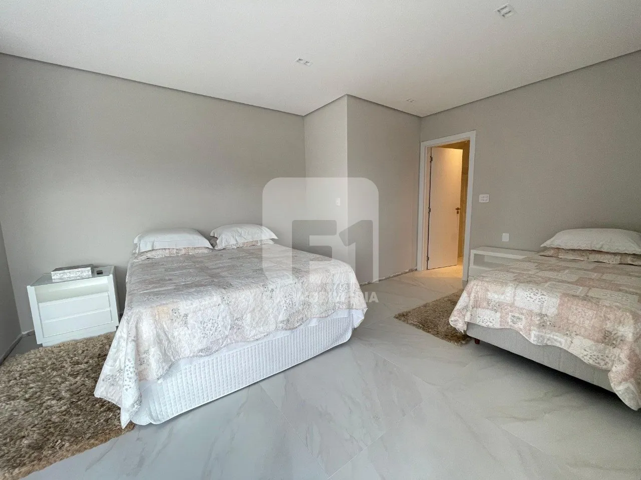 Furnished duplex penthouse with 2 bedrooms — photo 7