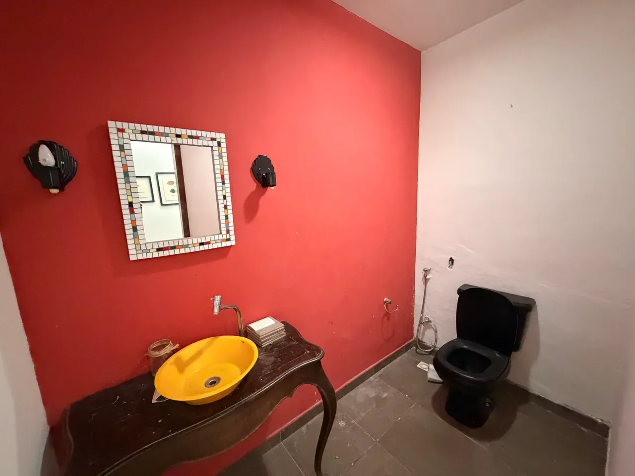 4-bedroom house with a bathtub in Rio de Janeiro — photo 21
