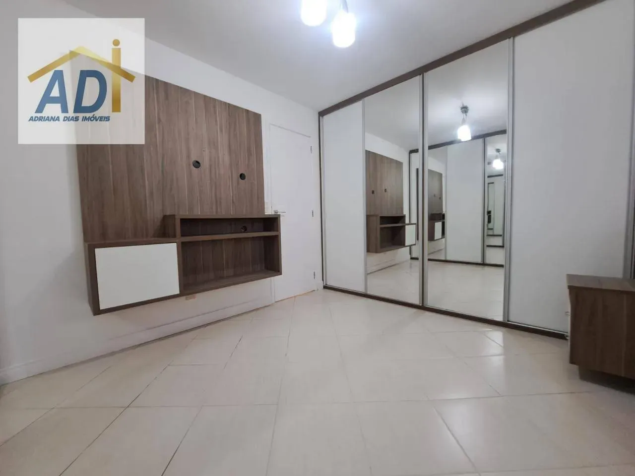 3-bedroom apartment with a home office — photo 15