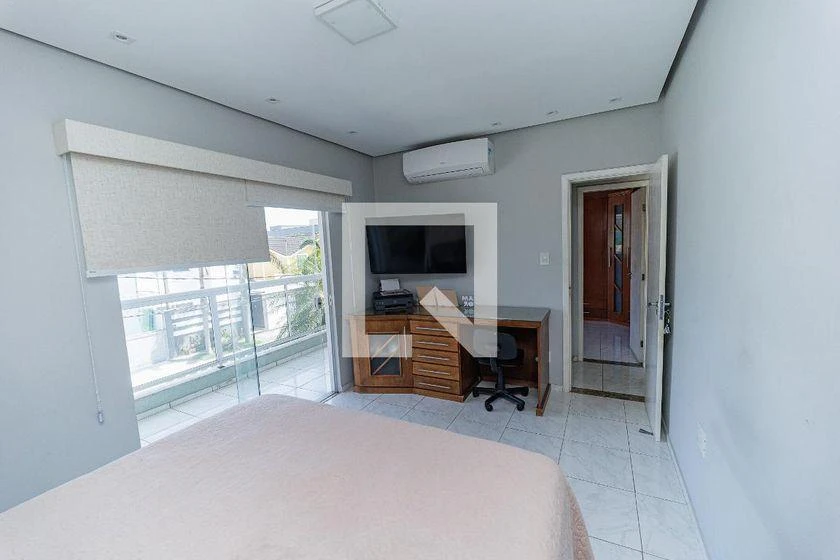 Casa mobiliada, 406 m², com banheira — photo 30