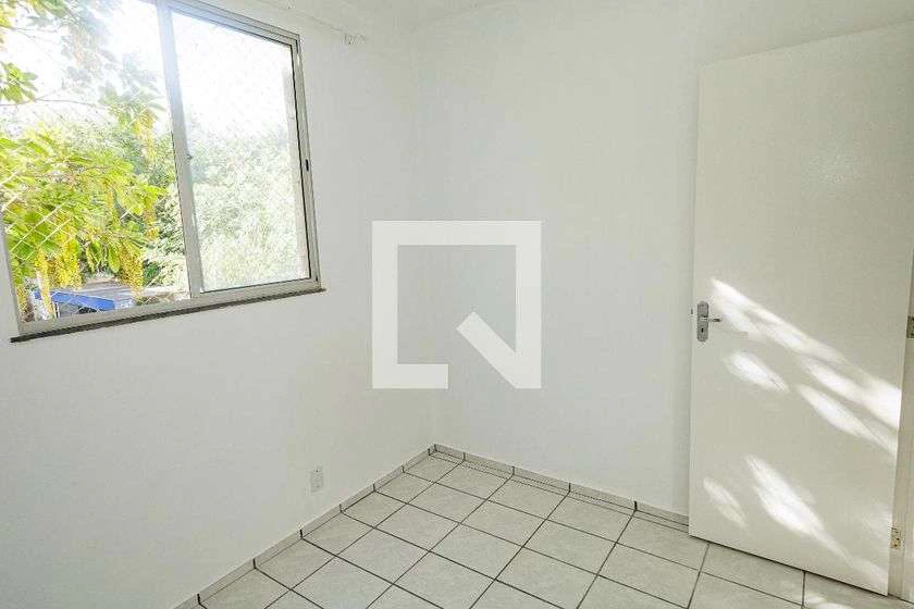 46 m² rental apartment with 2 bedrooms and glass shower — photo 21