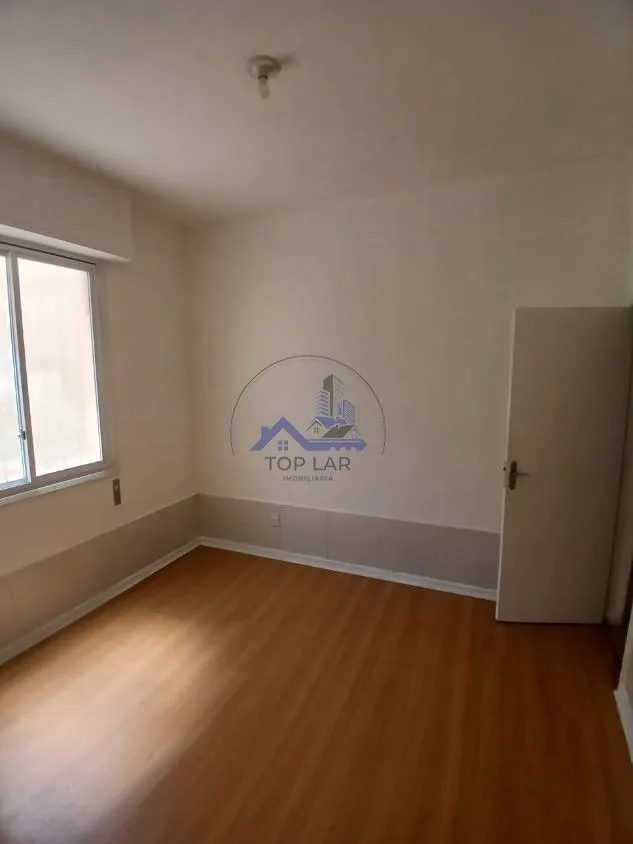 Ванна та 4 спальні: квартира 180 м² — photo 7