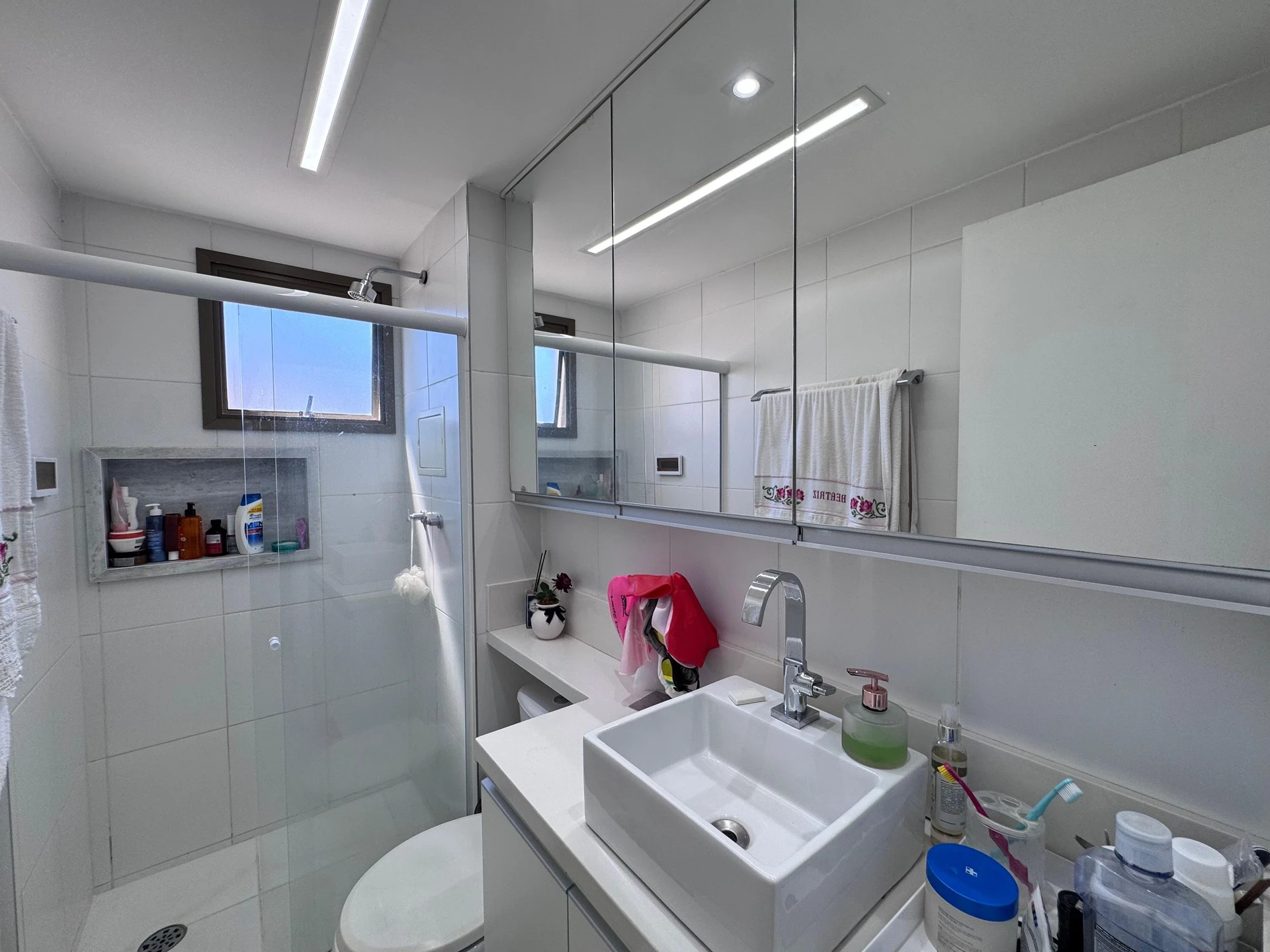 Apartamento mobiliado com 3 quartos e varanda e churrasqueira — photo 25